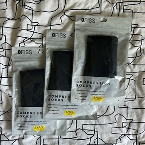 FIGS Black Compression Socks x3